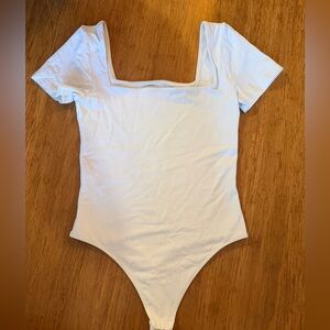 Aritzia Contour square neck bodysuit